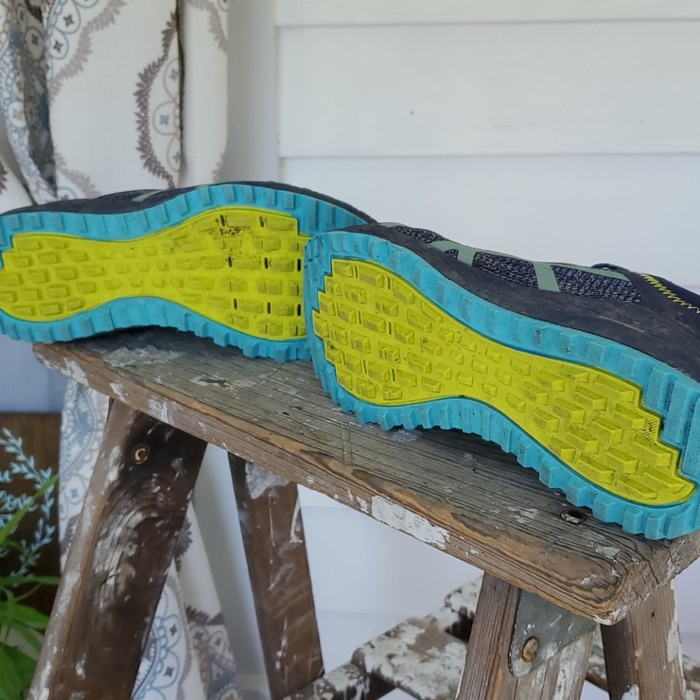 ASICS Trail Runners - Picture 6 of 7